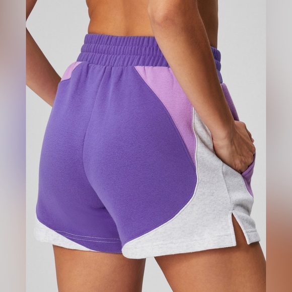 Fabletics Forever Fleece Go-To Sweatshort - Picture 3 of 6
